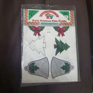Vintage Felt Ornament Kit NWT